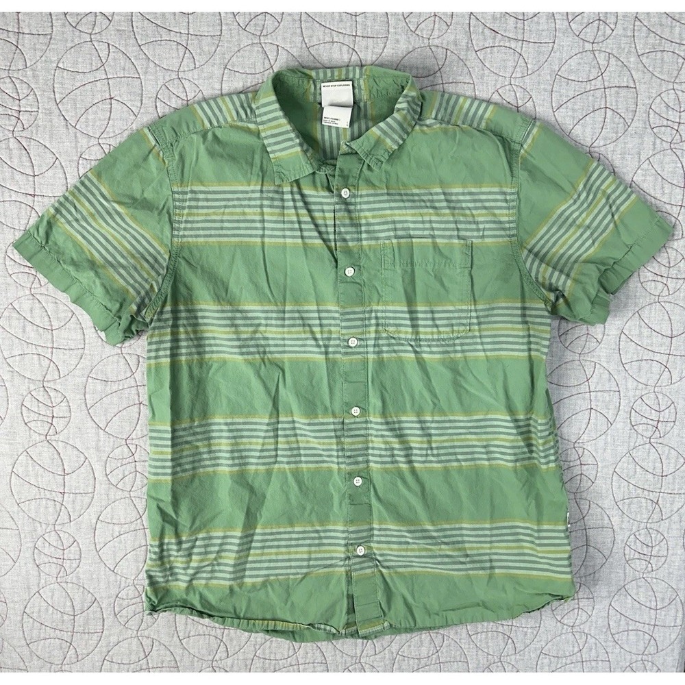 The North Face Men's Baytrail Yarn-Dye Button-Up Short-Sleeve Shirt / Size Large